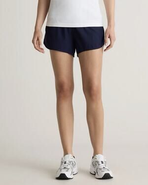 NWT Quince Weightless High Rise Running Shorts Black Medium Lined Gym Athleisure